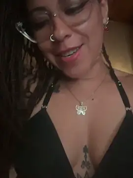 mariposapontiak420 live sex cam