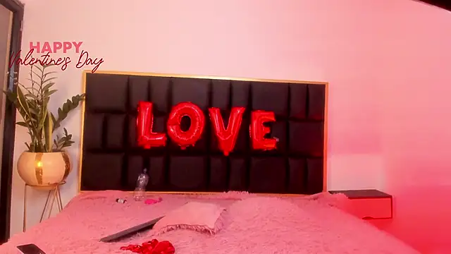 Emma_collins01's cam snapshot