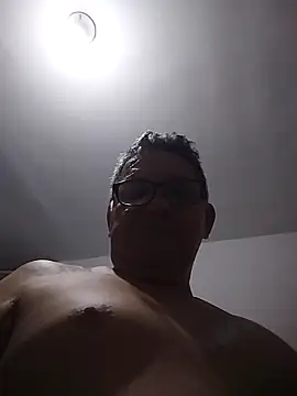 Apresiaoo live sex cam