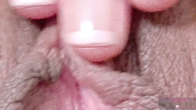 Alu_ryu live sex cam