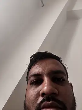 vinay_smalldick live sex cam