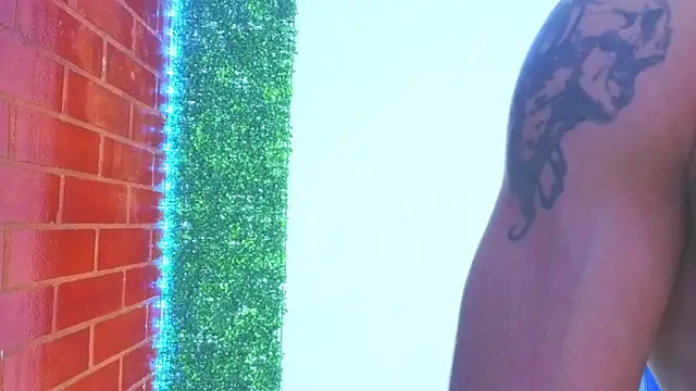 Demitryo live sex cam