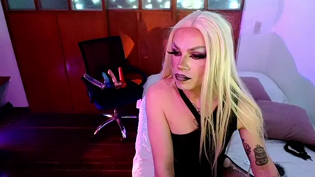 DanniHotBoy02's cam snapshot