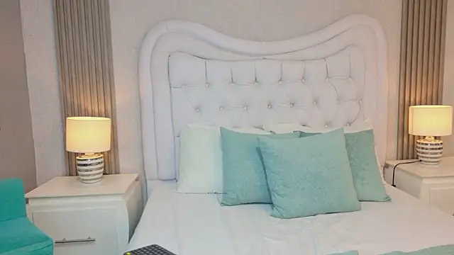 LaurenHazell's cam snapshot