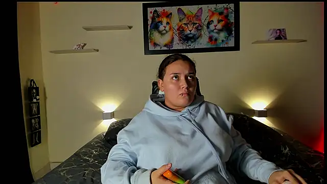 meredit_cris23's cam snapshot