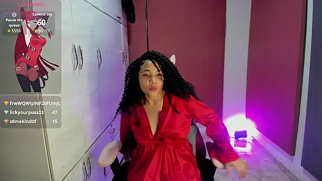 Sexy_Chanell_'s cam snapshot