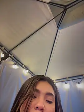 mia-rodrigues's cam snapshot