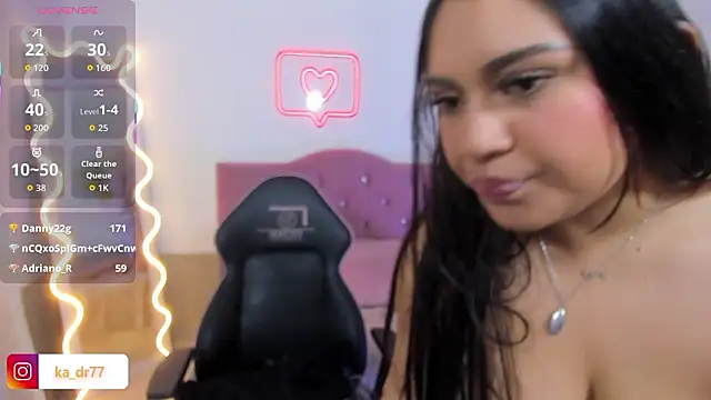 kendra_tay's cam snapshot