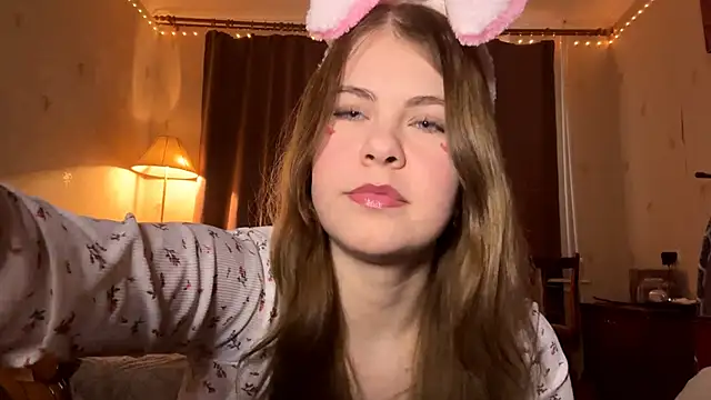 MaevAmy's cam snapshot