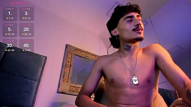 Mr_Strike live sex cam