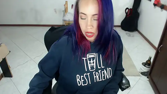 charlottezoe15's cam snapshot