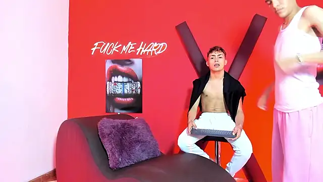 AVENGER_BOYS2026 live sex cam