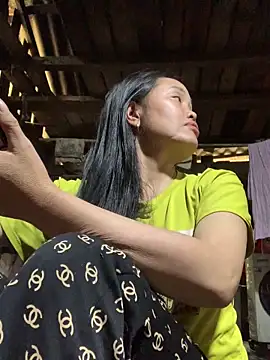 hinicky-0 live sex cam