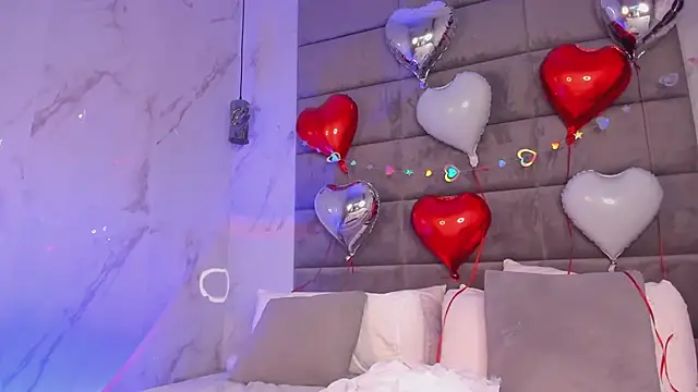 Nelly_Kimm's cam snapshot