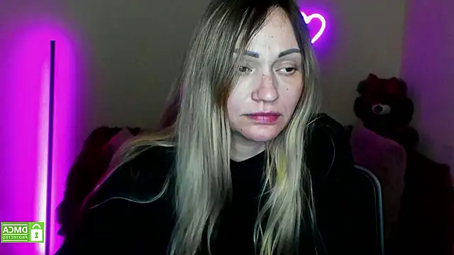 BlondMikey22's cam snapshot