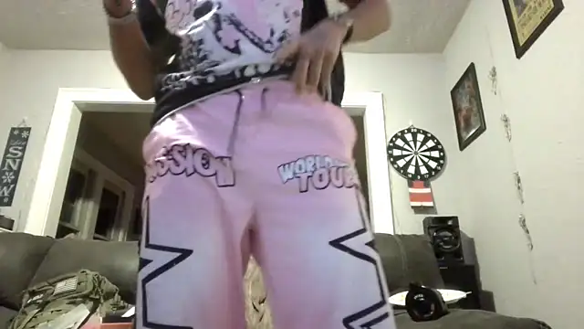 bigdickjojo69's cam snapshot