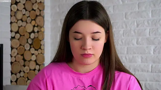 LowOncoming's cam snapshot