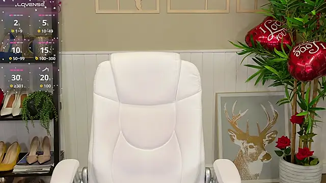 LadyLeea's cam snapshot