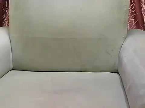 Its-Kavya's cam snapshot