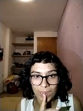 scarlett_witcch's cam snapshot