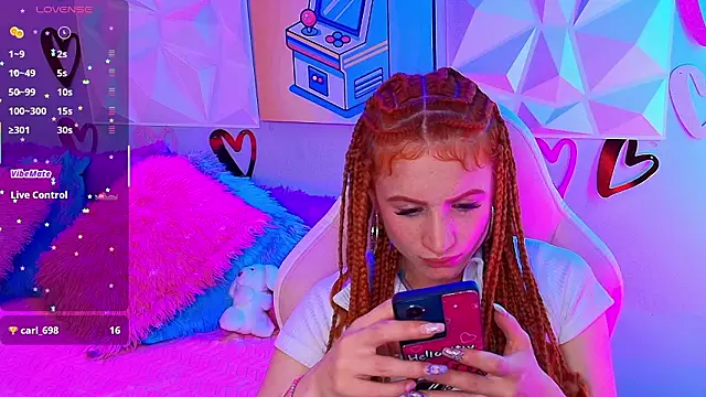 AdelaineBest's cam snapshot