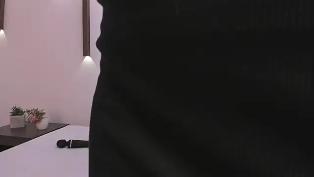 emma_fhox's cam snapshot