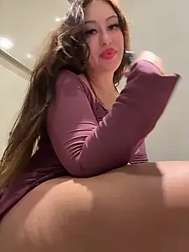 AndreaMood live sex cam