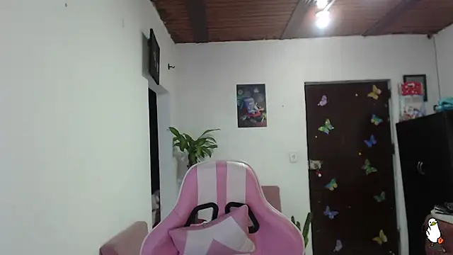 littleangel1_m's cam snapshot