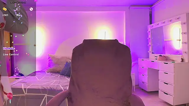 kloe28's cam snapshot