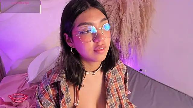 rebeca_taylor's cam snapshot