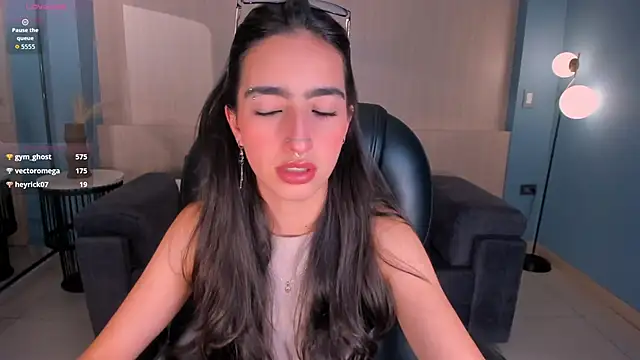 LarisaSmirnov's cam snapshot