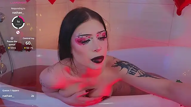 venomeowww__'s cam snapshot