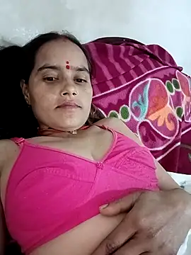 Madhuri_Love143's cam snapshot