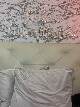 Lili__taylor live sex cam