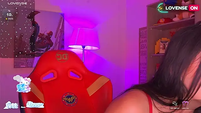 _ivette_k's cam snapshot