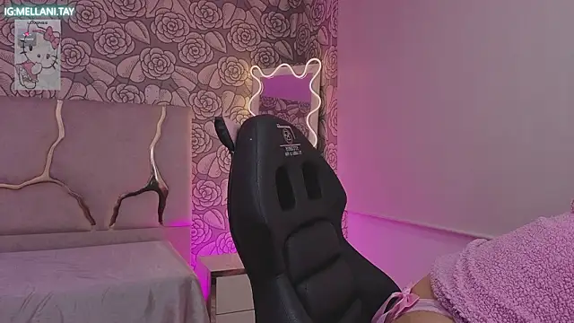 Mellani_tay's cam snapshot