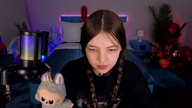 LiliBakery's cam snapshot