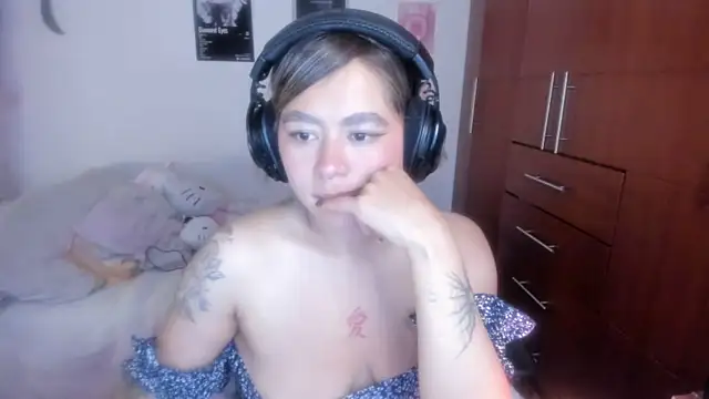 StephaniFox's cam snapshot