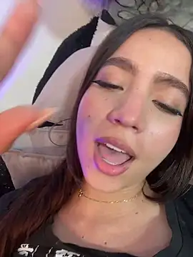 IamSteph13 live sex cam