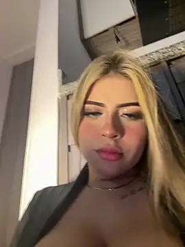 MiaWhitePink_ live sex cam