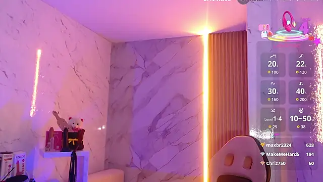 Sophia_tf's cam snapshot