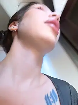 XEye_CandyX live sex cam