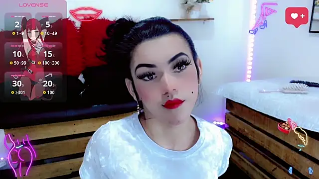 NathalialLooes live sex cam