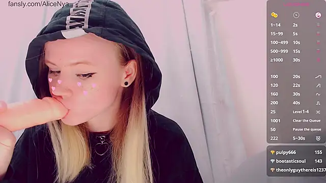 AliceNya_cute's cam snapshot