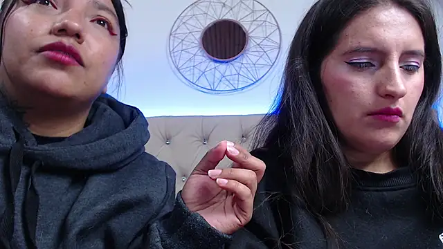 sharon_and_sharit live sex cam