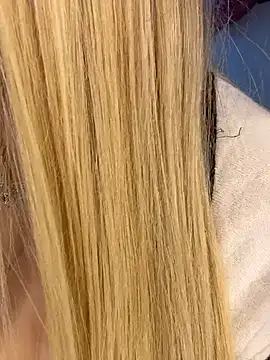 AngelicaaHeaven live sex cam