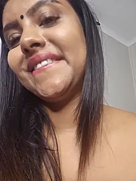 Indian_GlowingMiax live sex cam