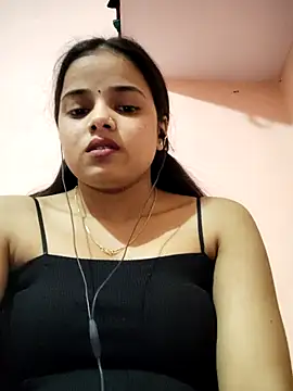 Ruchi_1's cam snapshot