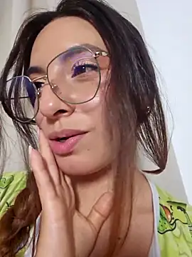 Meganthomson live sex cam