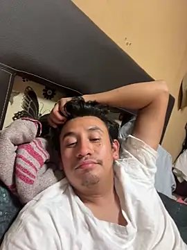 manrrique4567's cam snapshot